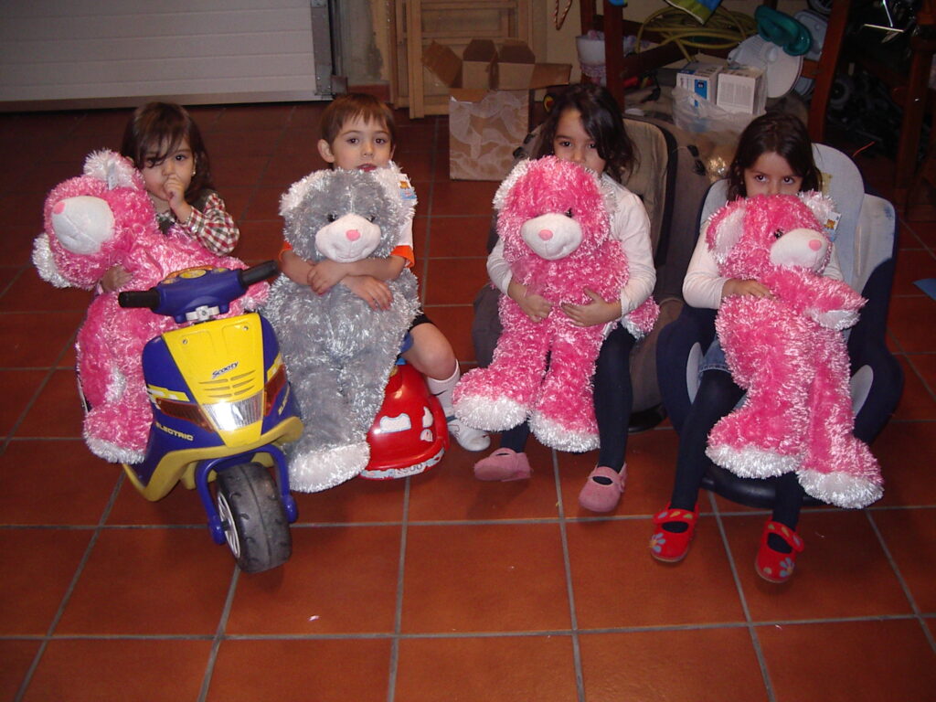 Los primos mayores cuando eran pequeños